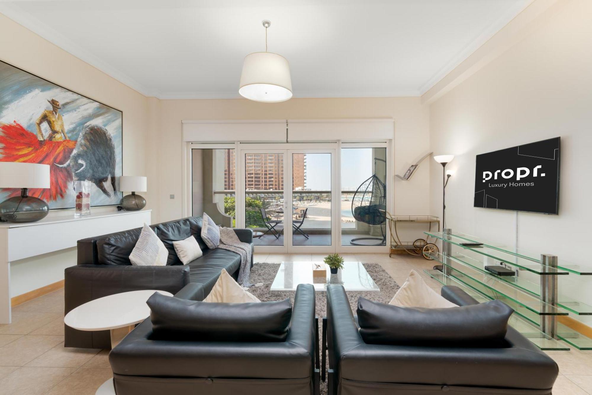 Welcoming 1 Bedroom Palm Jumeirah With Sea View Dubai